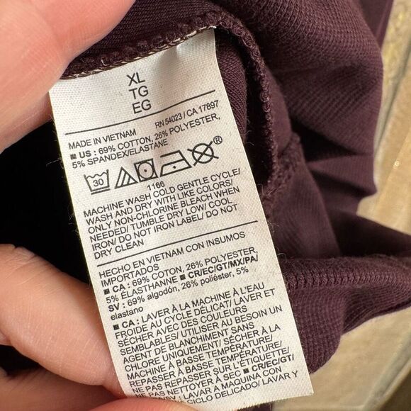 Old Navy Dynamic Fleece Eggplant Purple Half-Zip Sweatshirt Cropped XL - Picture 4 of 4